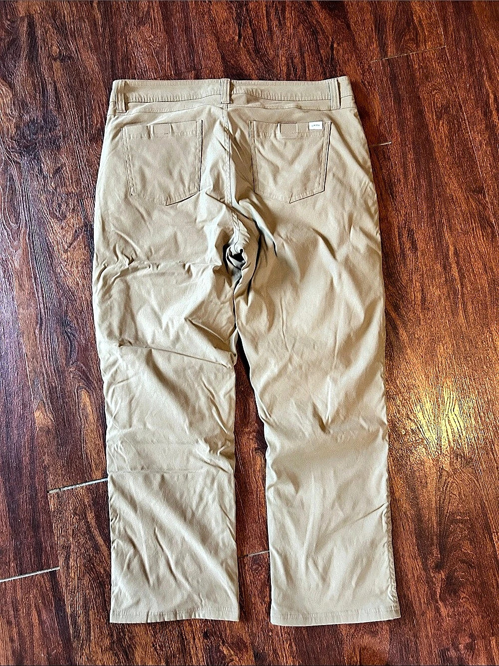 Orvis Men's Tech Thermal Cargo Pants Beige Waist 36